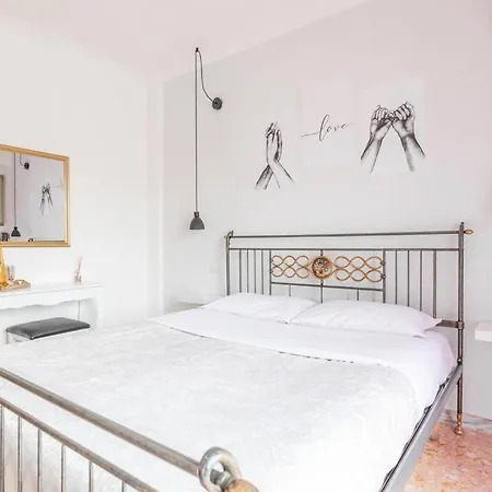 Ambra'S Bright Apartment Roma Exterior foto